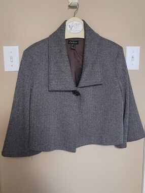 💛2 for $20💛 Bundle and save  Herringbone Cropped Bkazer Jacket